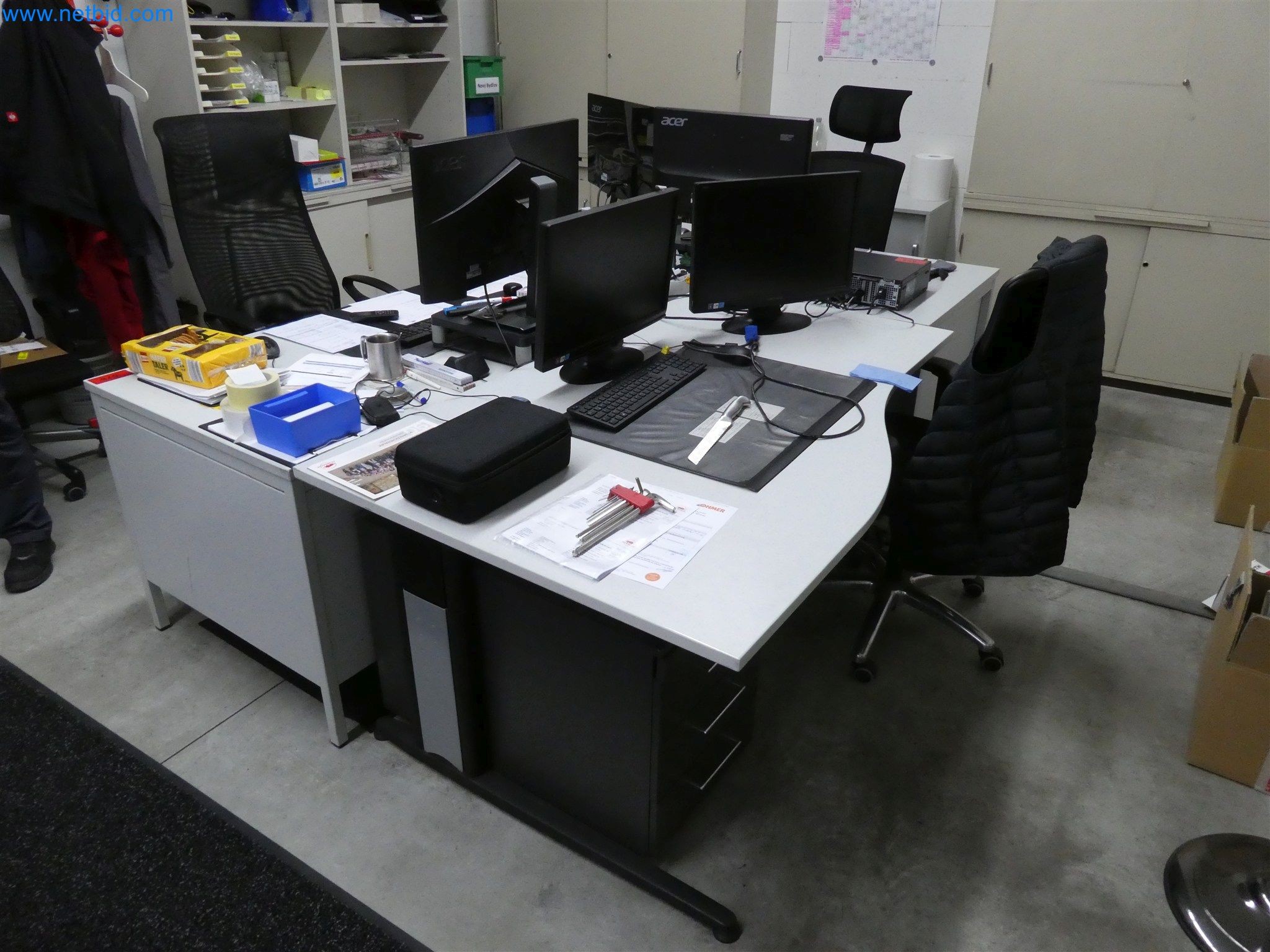 Injection molding machines, CNC machines & assembly lines for heating elements and automotive components-4