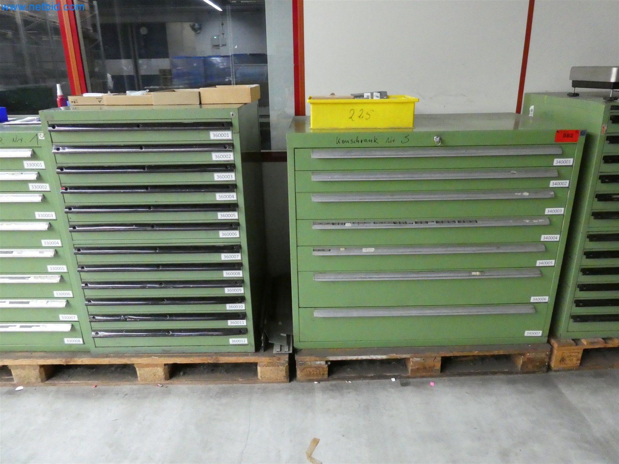 Injection molding machines, CNC machines & assembly lines for heating elements and automotive components-4