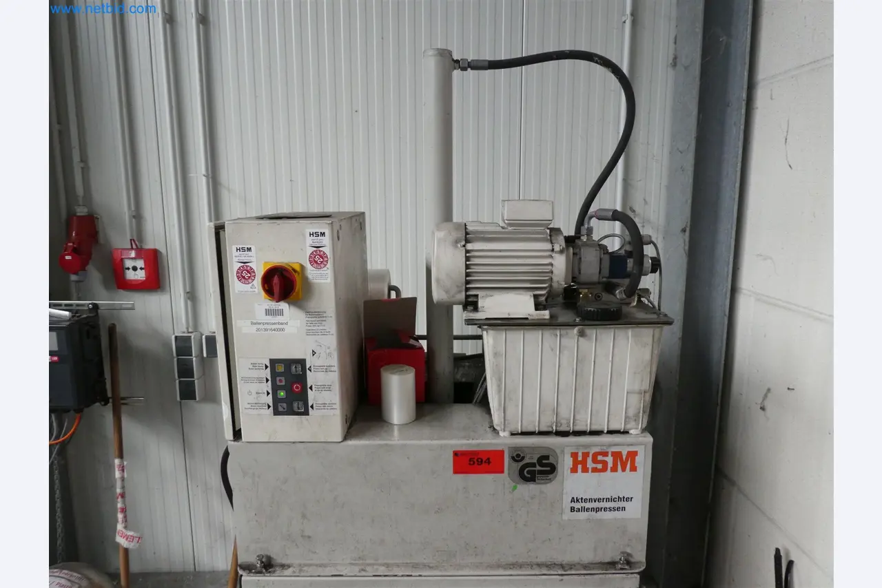 Máquinas de moldagem por injeção, máquinas CNC e linhas de montagem para elementos de aquecimento e componentes automóveis-4