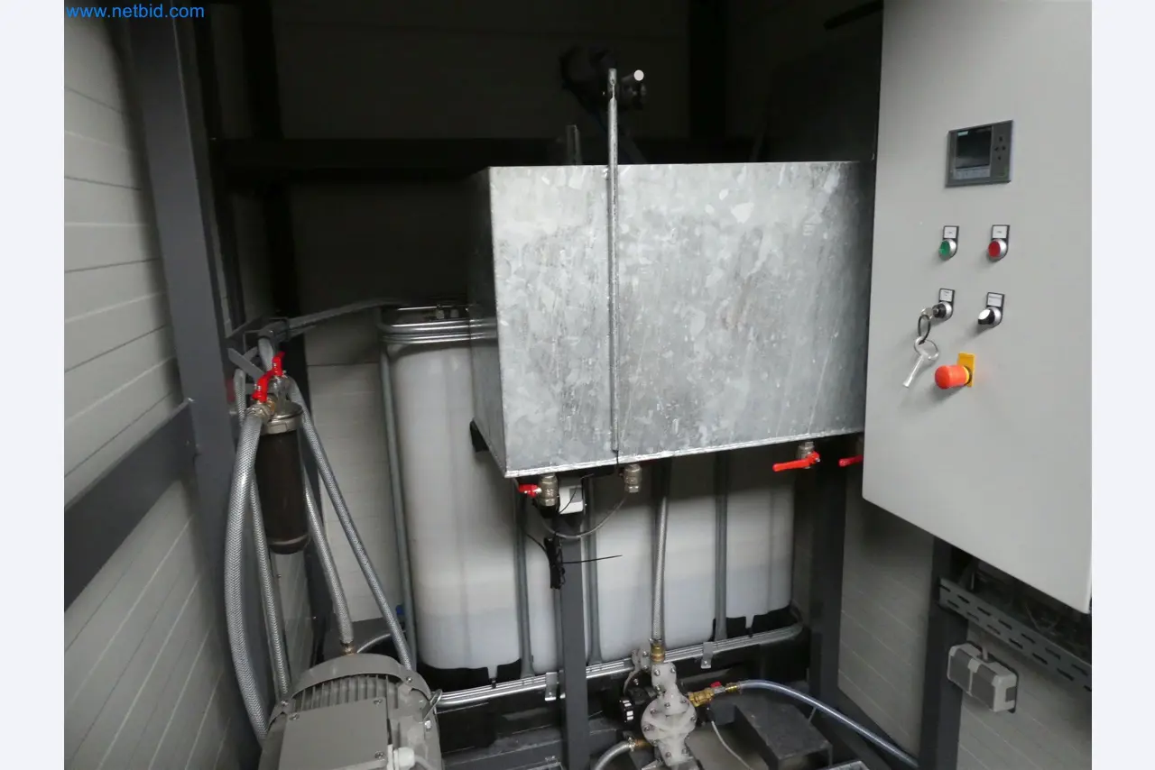 Injection molding machines, CNC machines & assembly lines for heating elements and automotive components-10