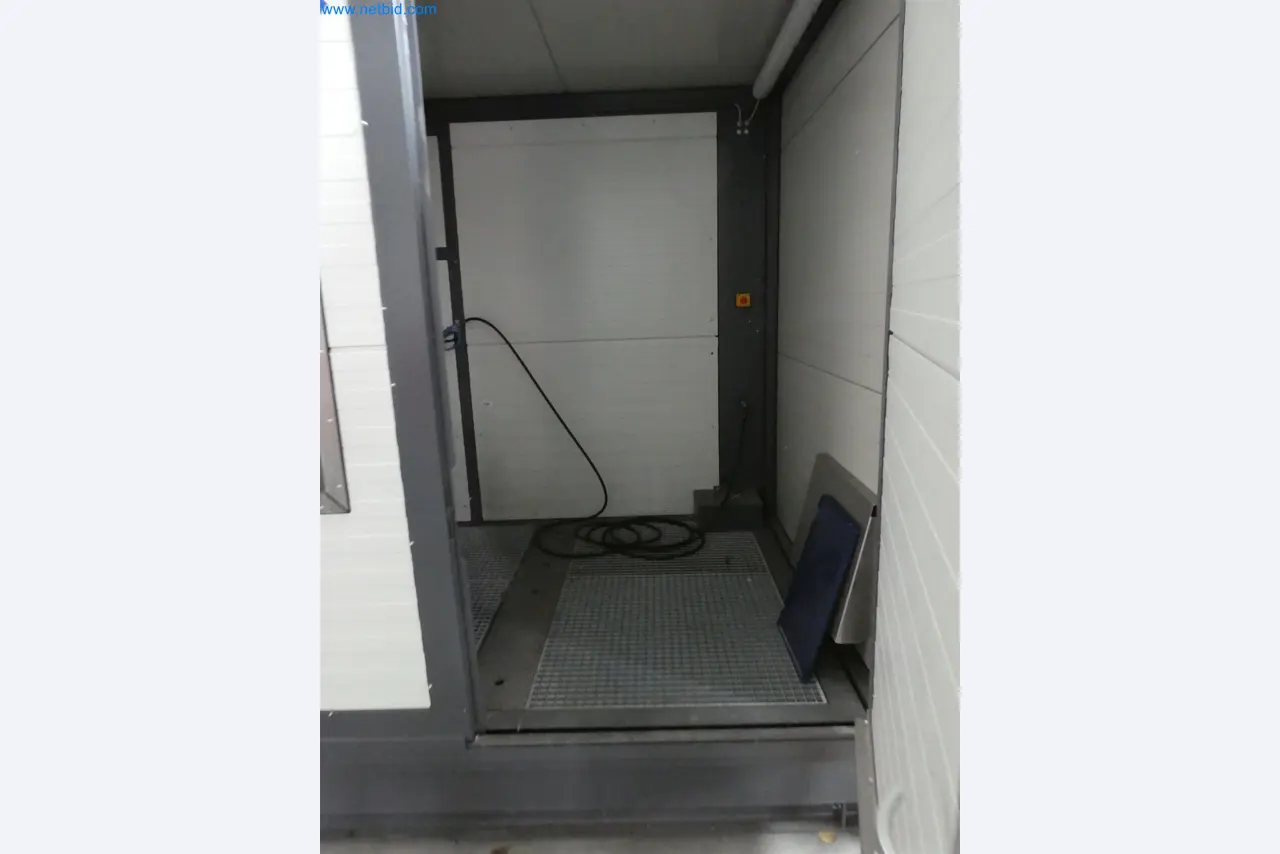 Injection molding machines, CNC machines & assembly lines for heating elements and automotive components-5