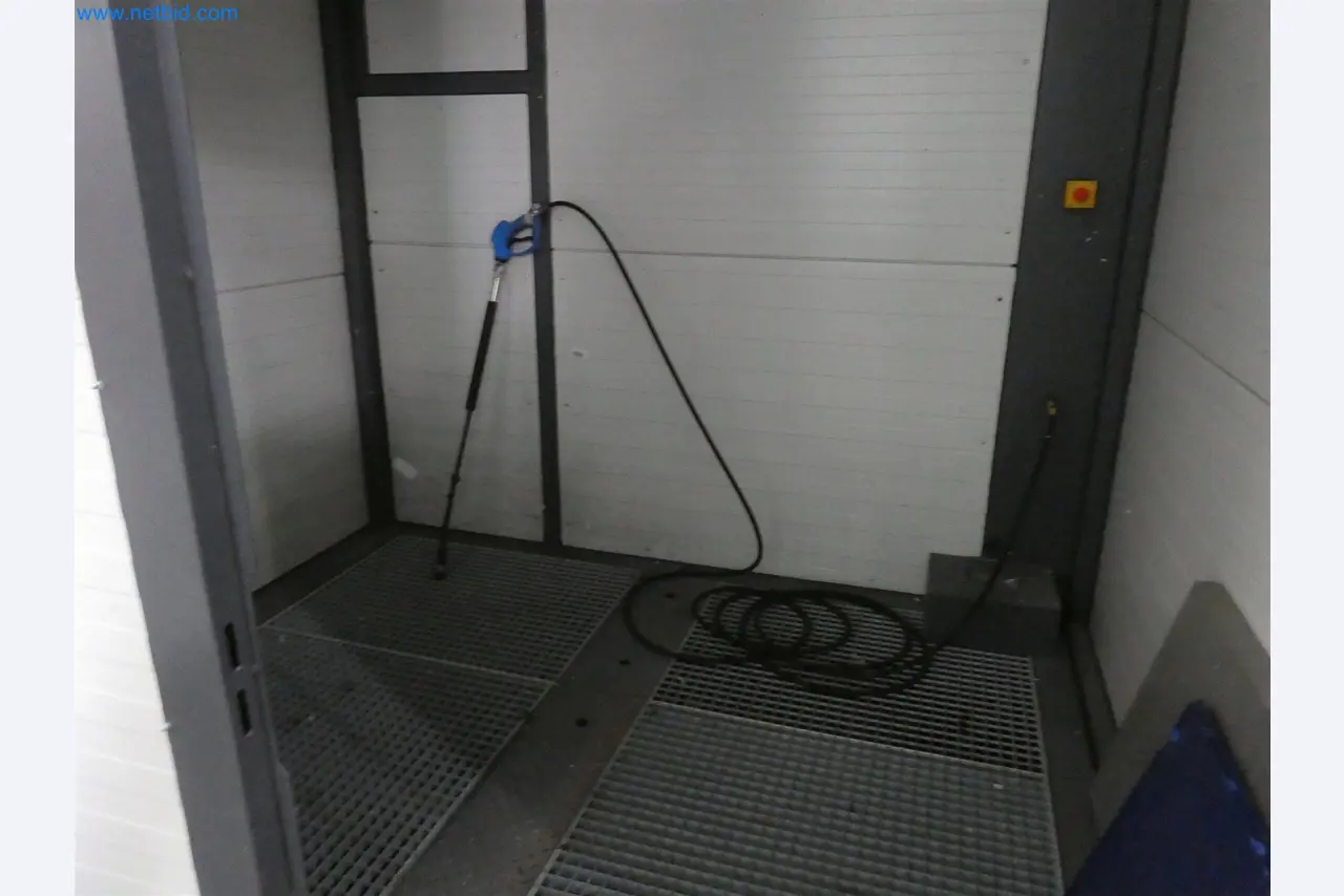 Injection molding machines, CNC machines & assembly lines for heating elements and automotive components-7