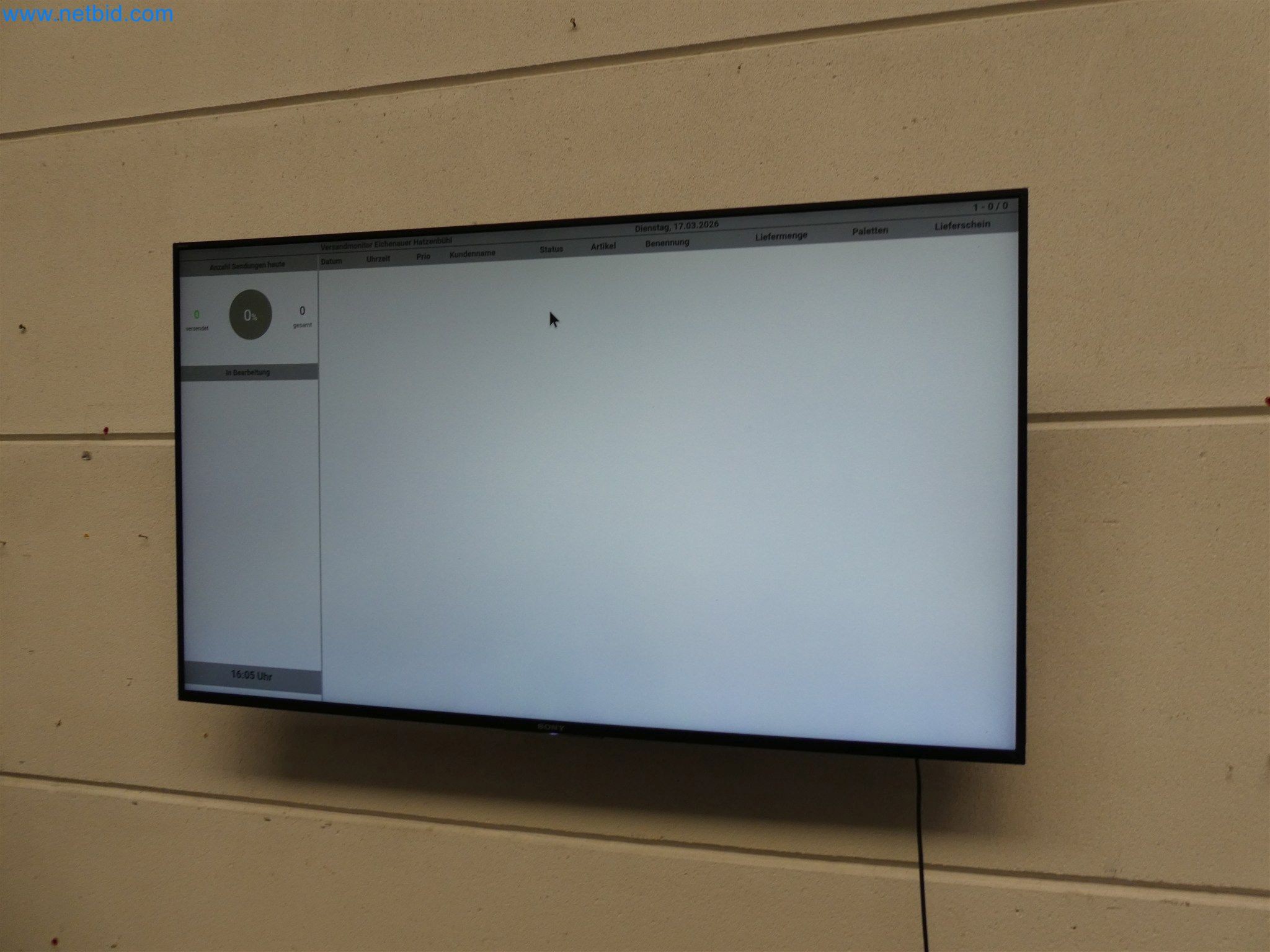 Máquinas de moldeo por inyección, máquinas CNC y líneas de montaje para elementos calefactores y componentes de automoción-1