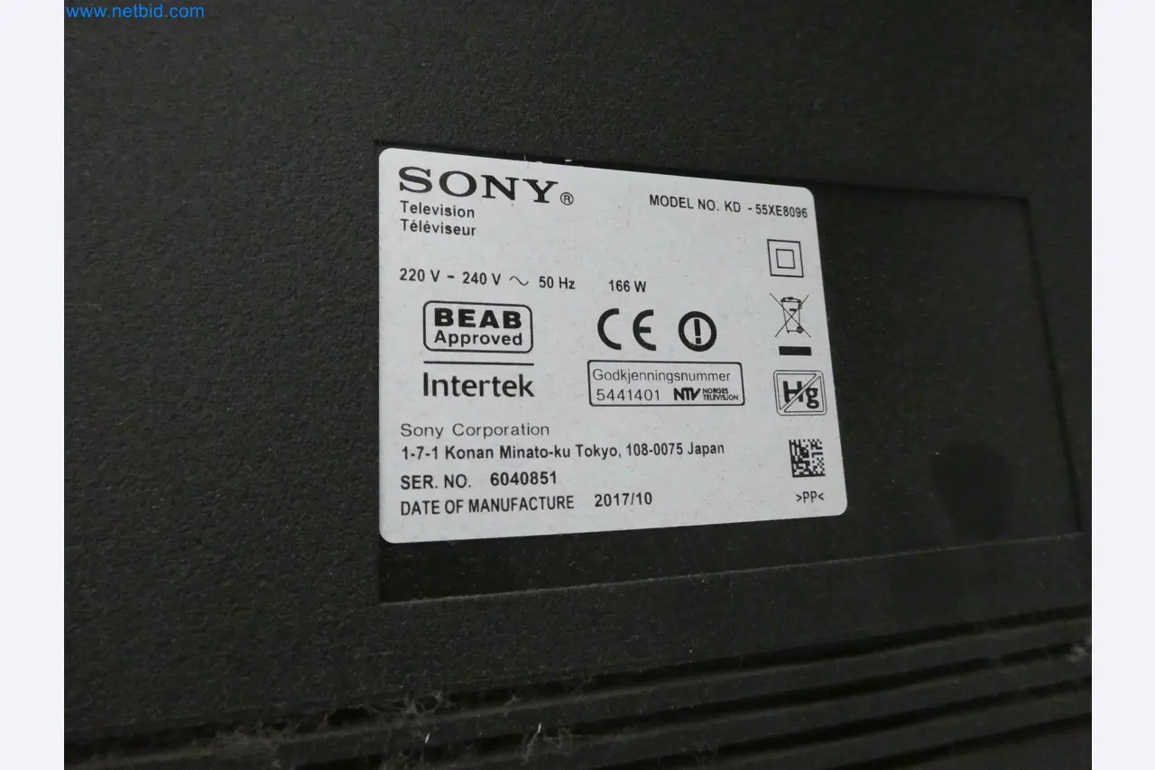 Máquinas de moldeo por inyección, máquinas CNC y líneas de montaje para elementos calefactores y componentes de automoción-2