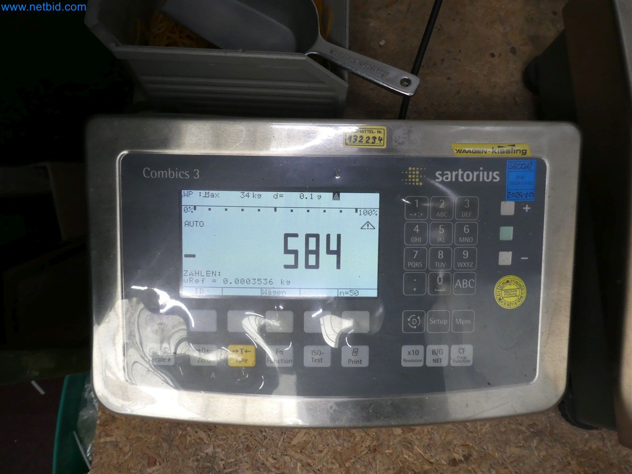 Máquinas de moldeo por inyección, máquinas CNC y líneas de montaje para elementos calefactores y componentes de automoción-2