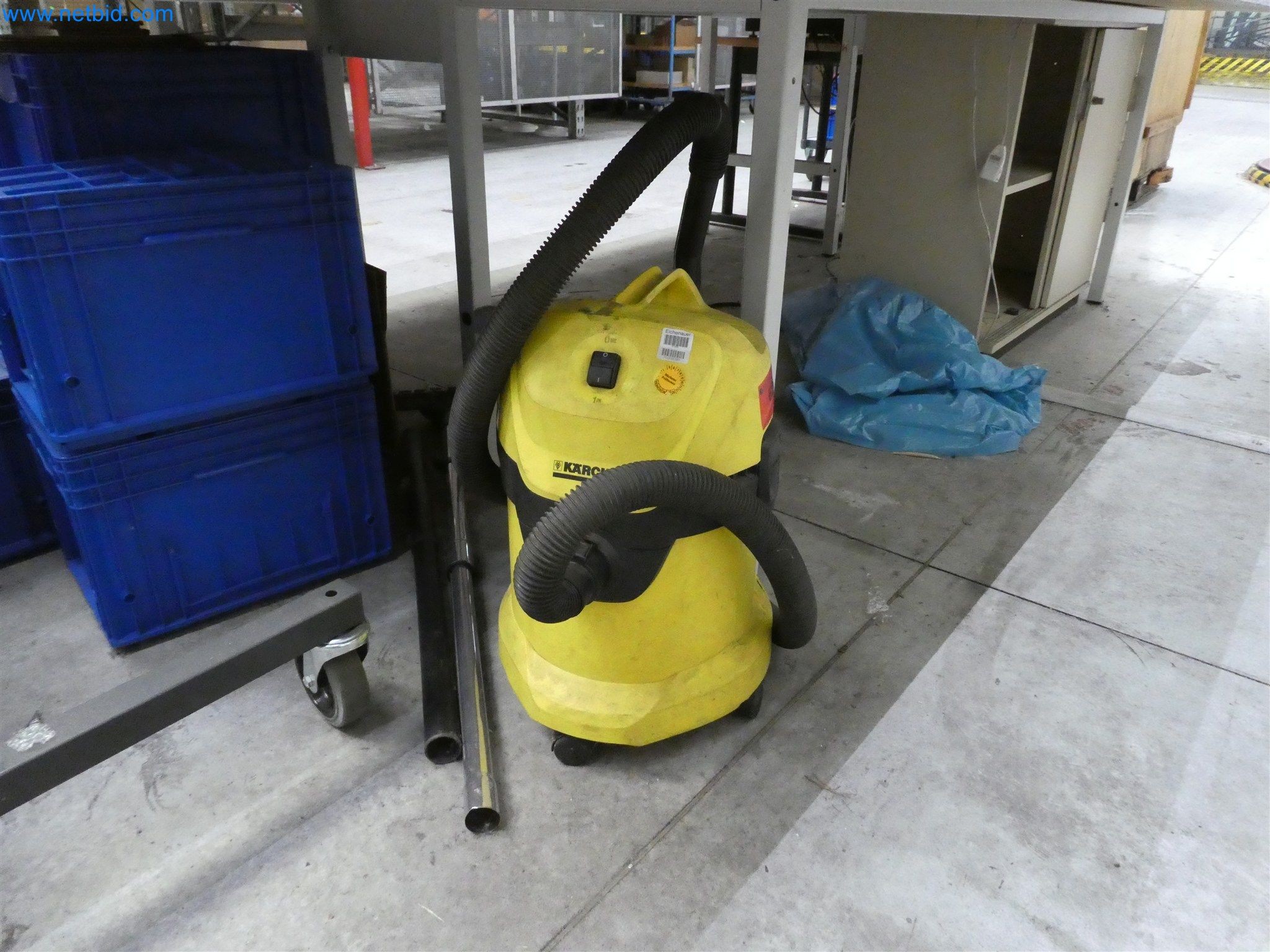 Máquinas de moldeo por inyección, máquinas CNC y líneas de montaje para elementos calefactores y componentes de automoción-1