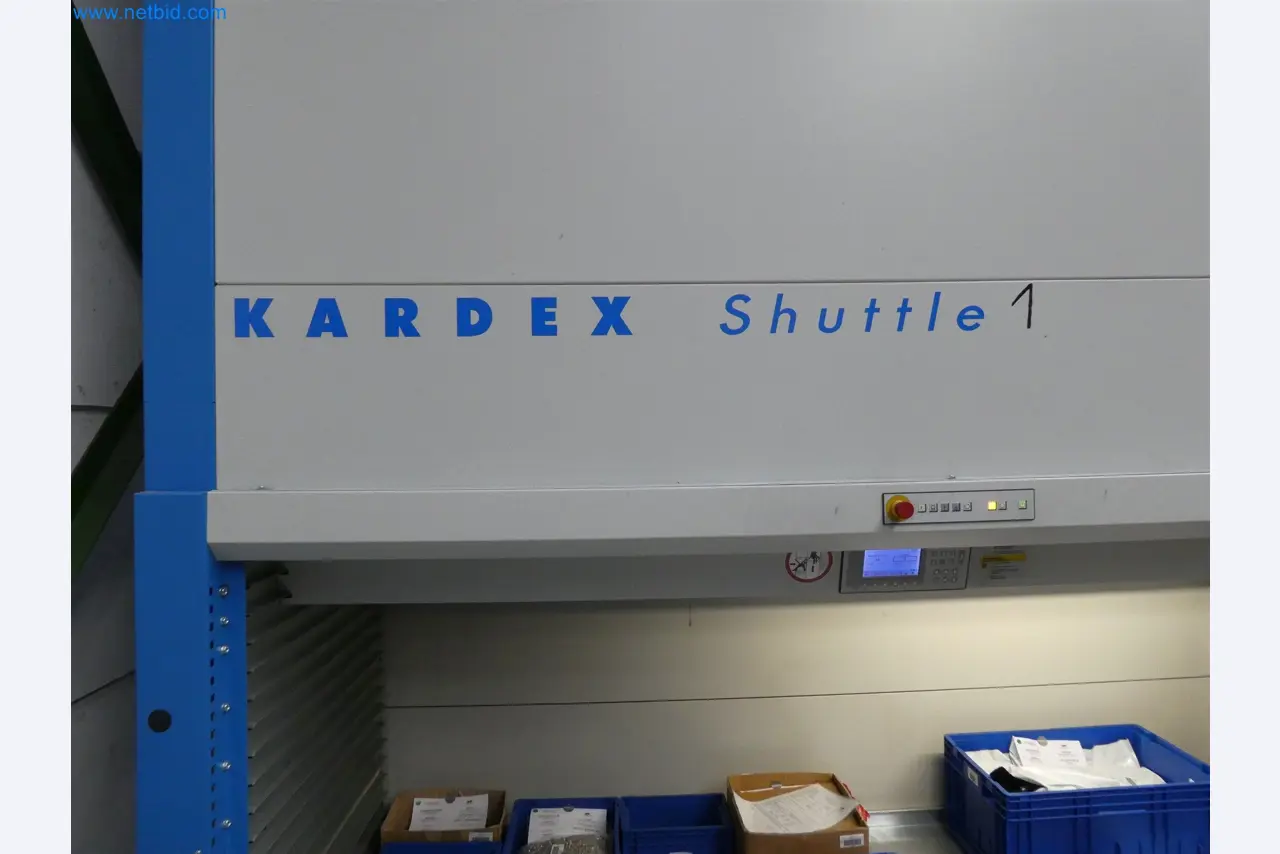 Máquinas de moldeo por inyección, máquinas CNC y líneas de montaje para elementos calefactores y componentes de automoción-3