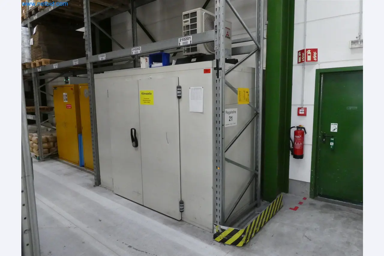 Máquinas de moldeo por inyección, máquinas CNC y líneas de montaje para elementos calefactores y componentes de automoción-1