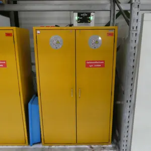 Armoire pour produits dangereux Denios 90