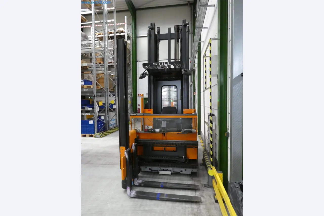 Machines de moulage par injection, machines CNC & lignes d'assemblage pour les éléments chauffants et les composants automobiles-2