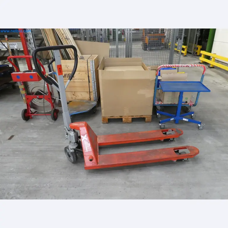 Machines de moulage par injection, machines CNC & lignes d'assemblage pour les éléments chauffants et les composants automobiles-1