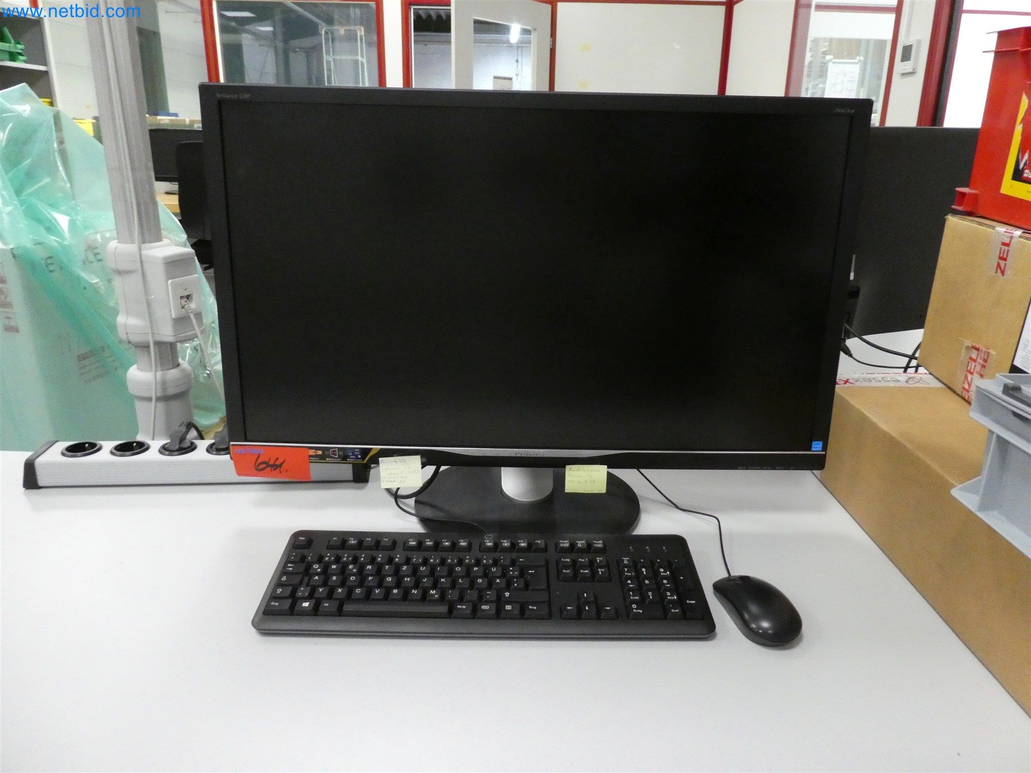 Machines de moulage par injection, machines CNC & lignes d'assemblage pour les éléments chauffants et les composants automobiles-16