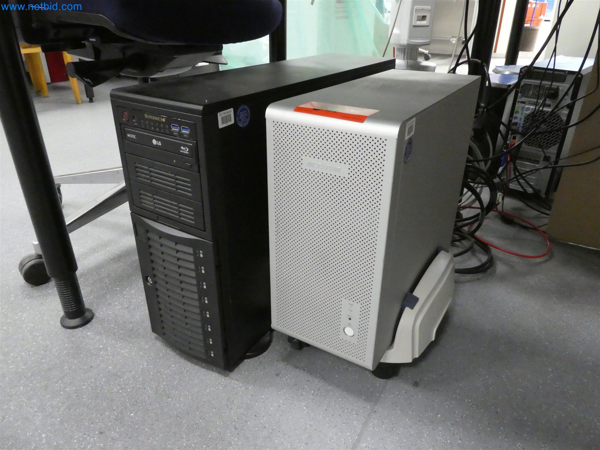 Machines de moulage par injection, machines CNC & lignes d'assemblage pour les éléments chauffants et les composants automobiles-17