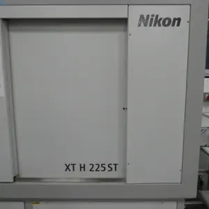 Tomodensitomètre Nikon / X-Tek XT-H 225 ST