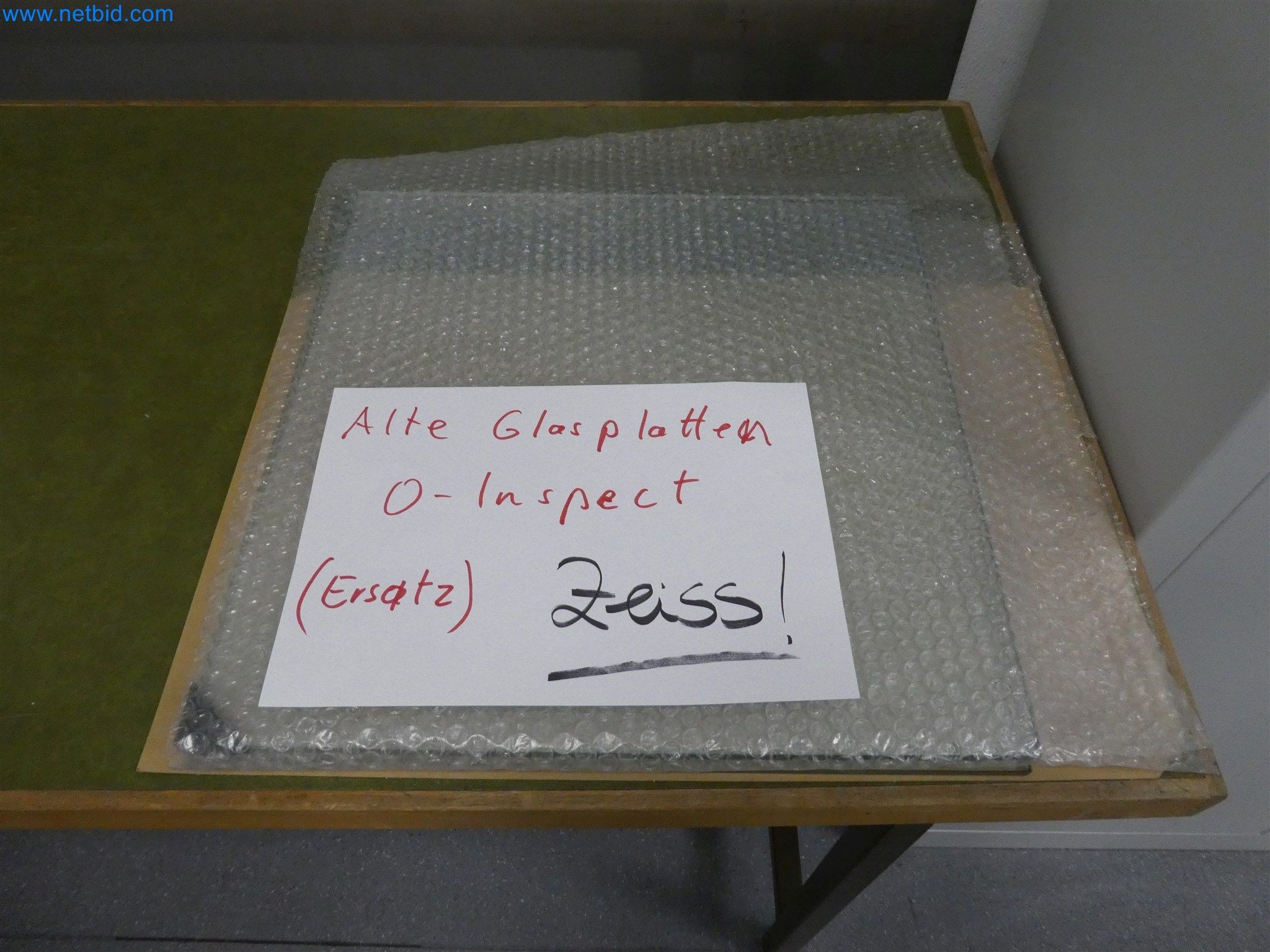 Machines de moulage par injection, machines CNC & lignes d'assemblage pour les éléments chauffants et les composants automobiles-12