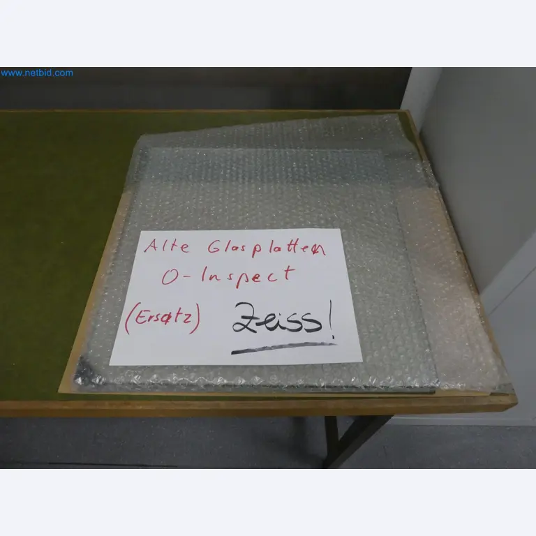 Machines de moulage par injection, machines CNC & lignes d'assemblage pour les éléments chauffants et les composants automobiles-12