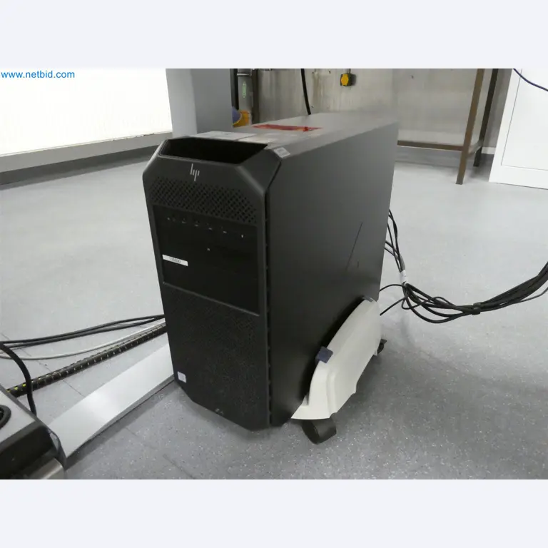 Machines de moulage par injection, machines CNC & lignes d'assemblage pour les éléments chauffants et les composants automobiles-13