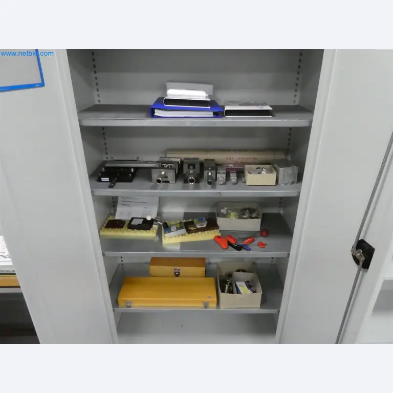 Machines de moulage par injection, machines CNC & lignes d'assemblage pour les éléments chauffants et les composants automobiles-15