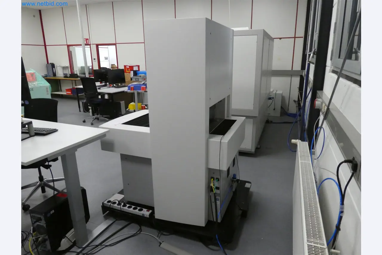 Machines de moulage par injection, machines CNC & lignes d'assemblage pour les éléments chauffants et les composants automobiles-4