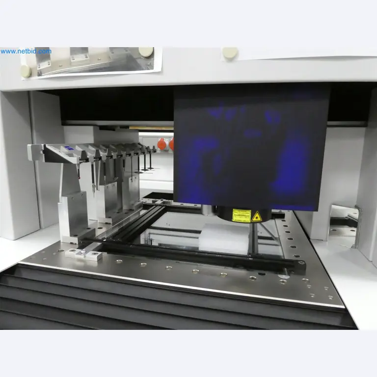 Machines de moulage par injection, machines CNC & lignes d'assemblage pour les éléments chauffants et les composants automobiles-7