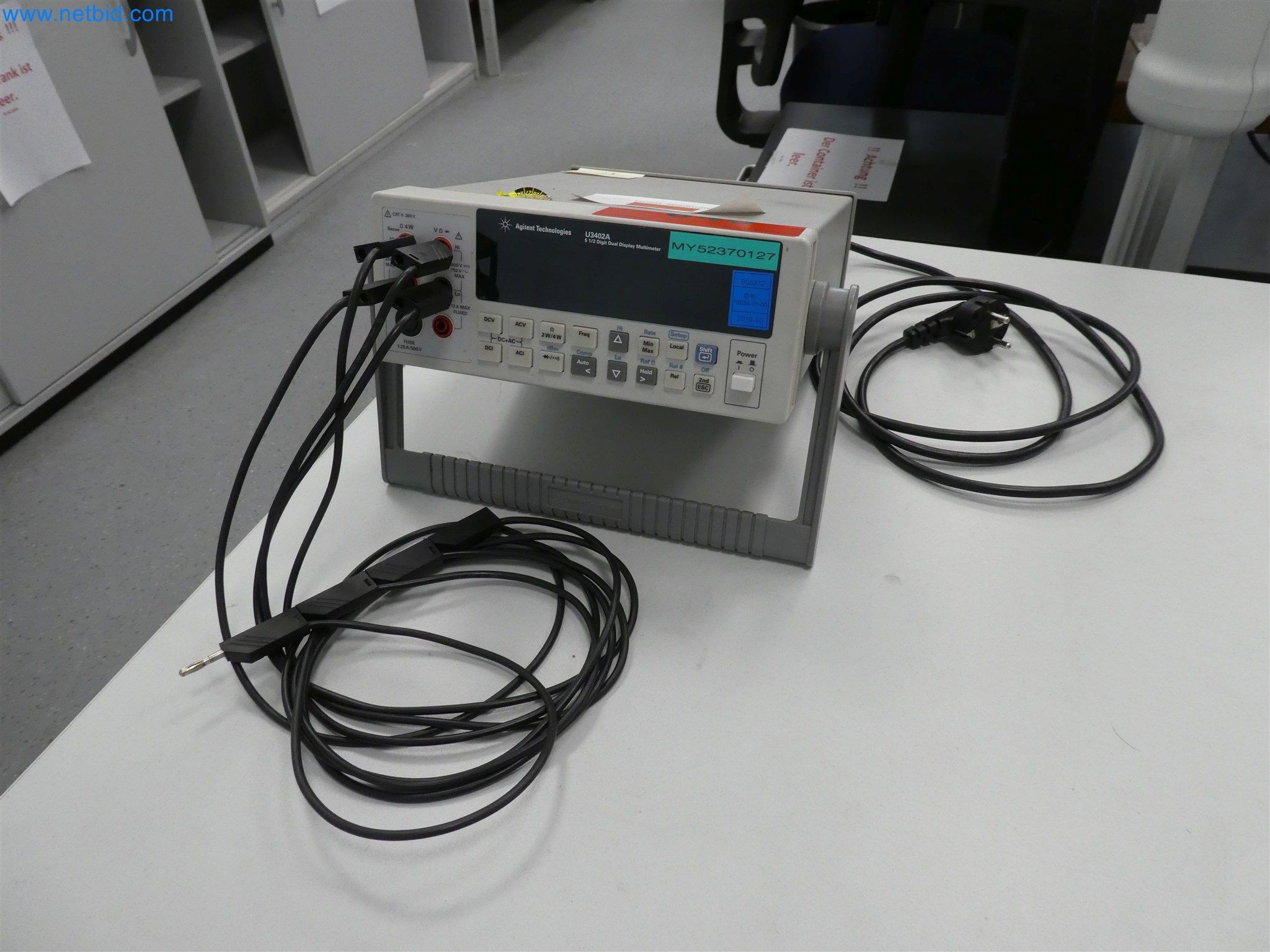 Machines de moulage par injection, machines CNC & lignes d'assemblage pour les éléments chauffants et les composants automobiles-2