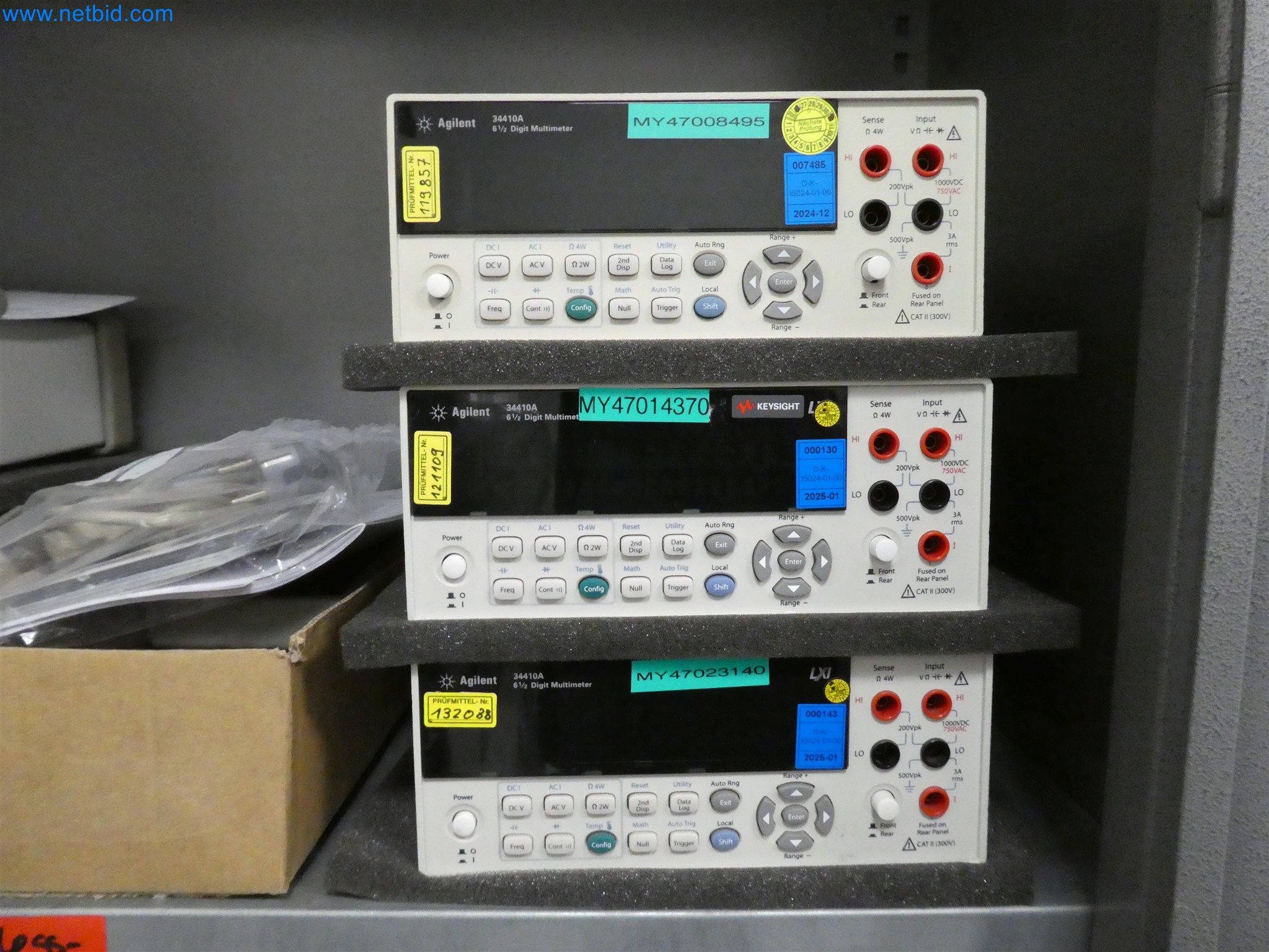 Machines de moulage par injection, machines CNC & lignes d'assemblage pour les éléments chauffants et les composants automobiles-6