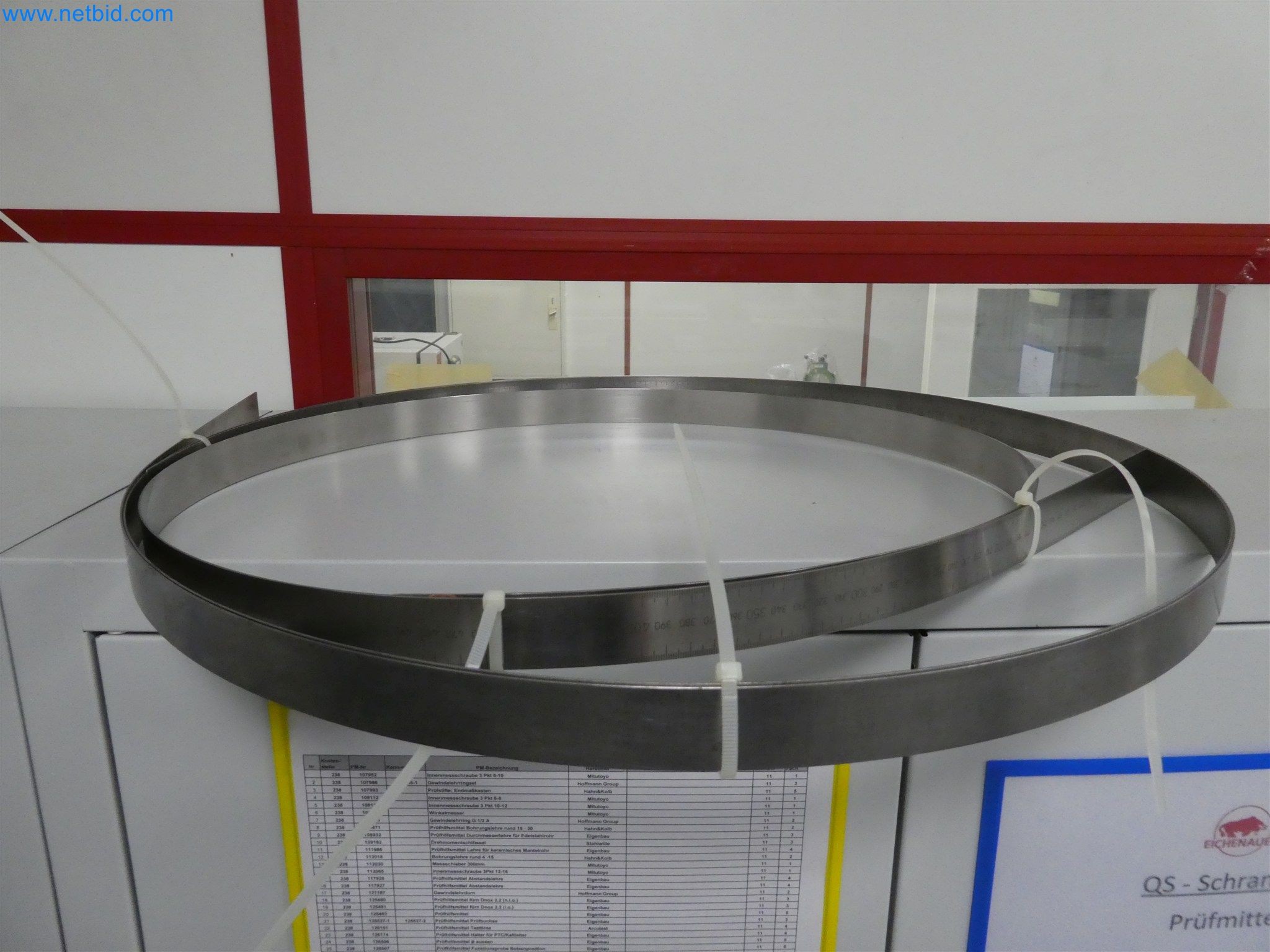 Machines de moulage par injection, machines CNC & lignes d'assemblage pour les éléments chauffants et les composants automobiles-13