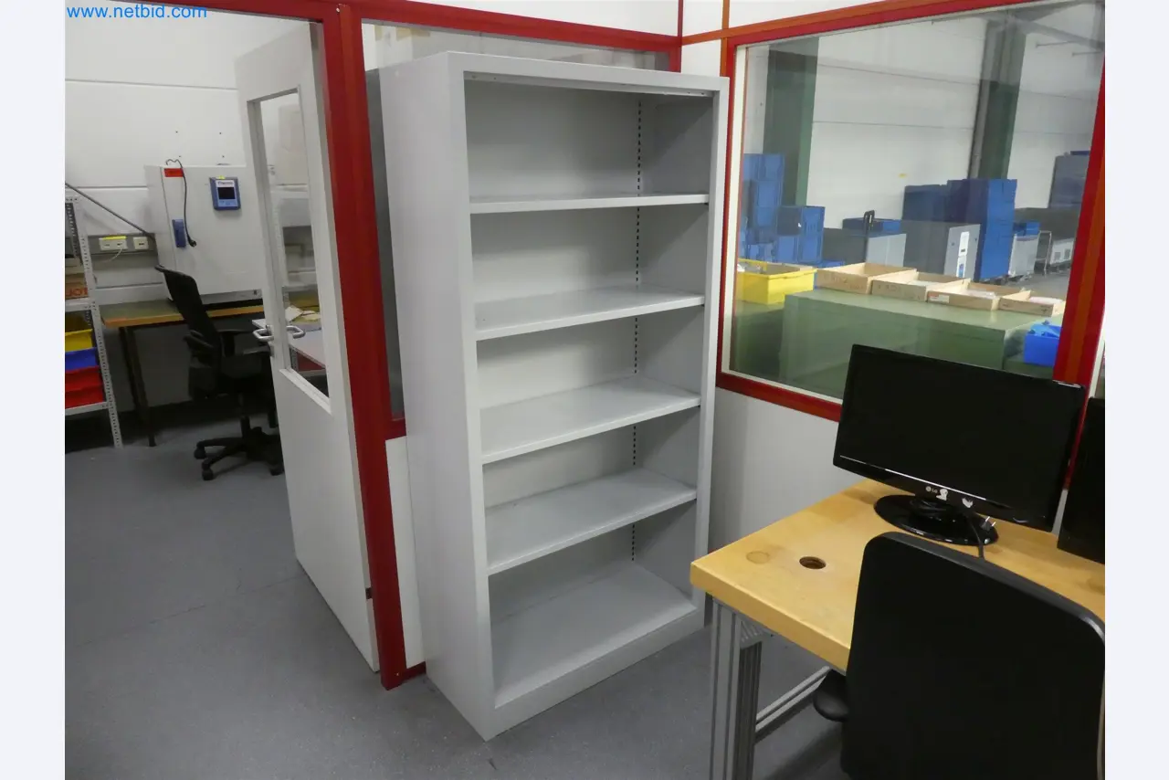 Machines de moulage par injection, machines CNC & lignes d'assemblage pour les éléments chauffants et les composants automobiles-14