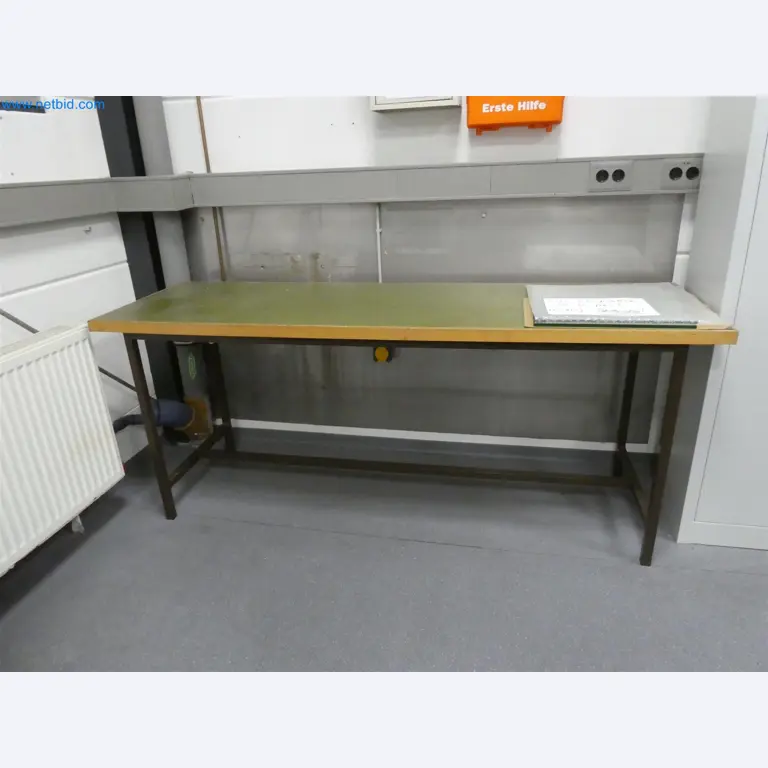 Machines de moulage par injection, machines CNC & lignes d'assemblage pour les éléments chauffants et les composants automobiles-15