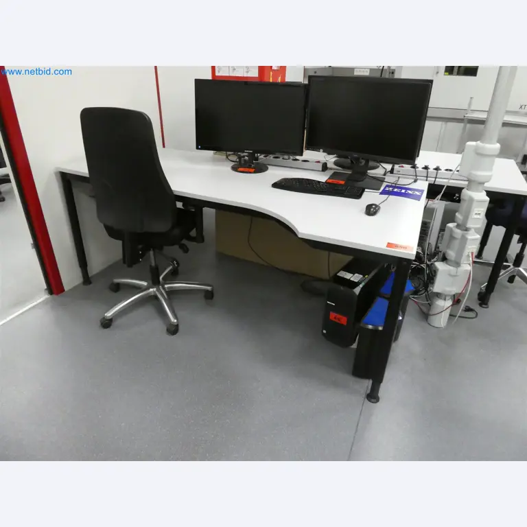 Machines de moulage par injection, machines CNC & lignes d'assemblage pour les éléments chauffants et les composants automobiles-2