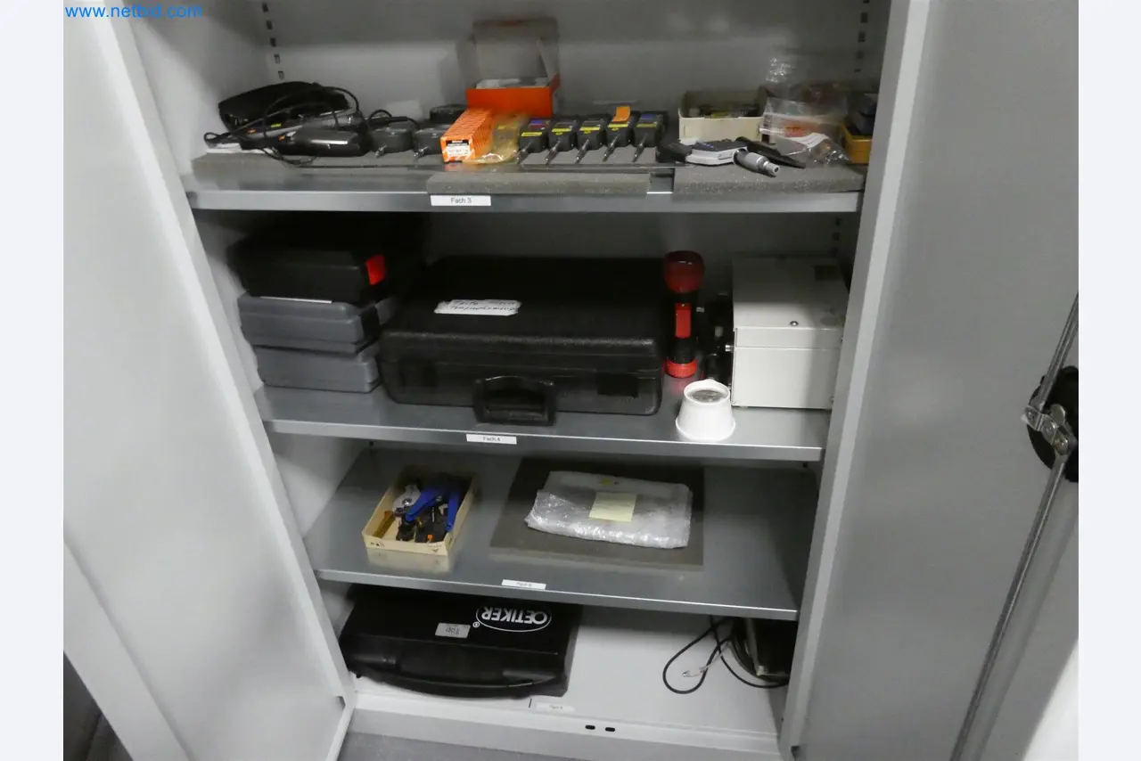 Machines de moulage par injection, machines CNC & lignes d'assemblage pour les éléments chauffants et les composants automobiles-7