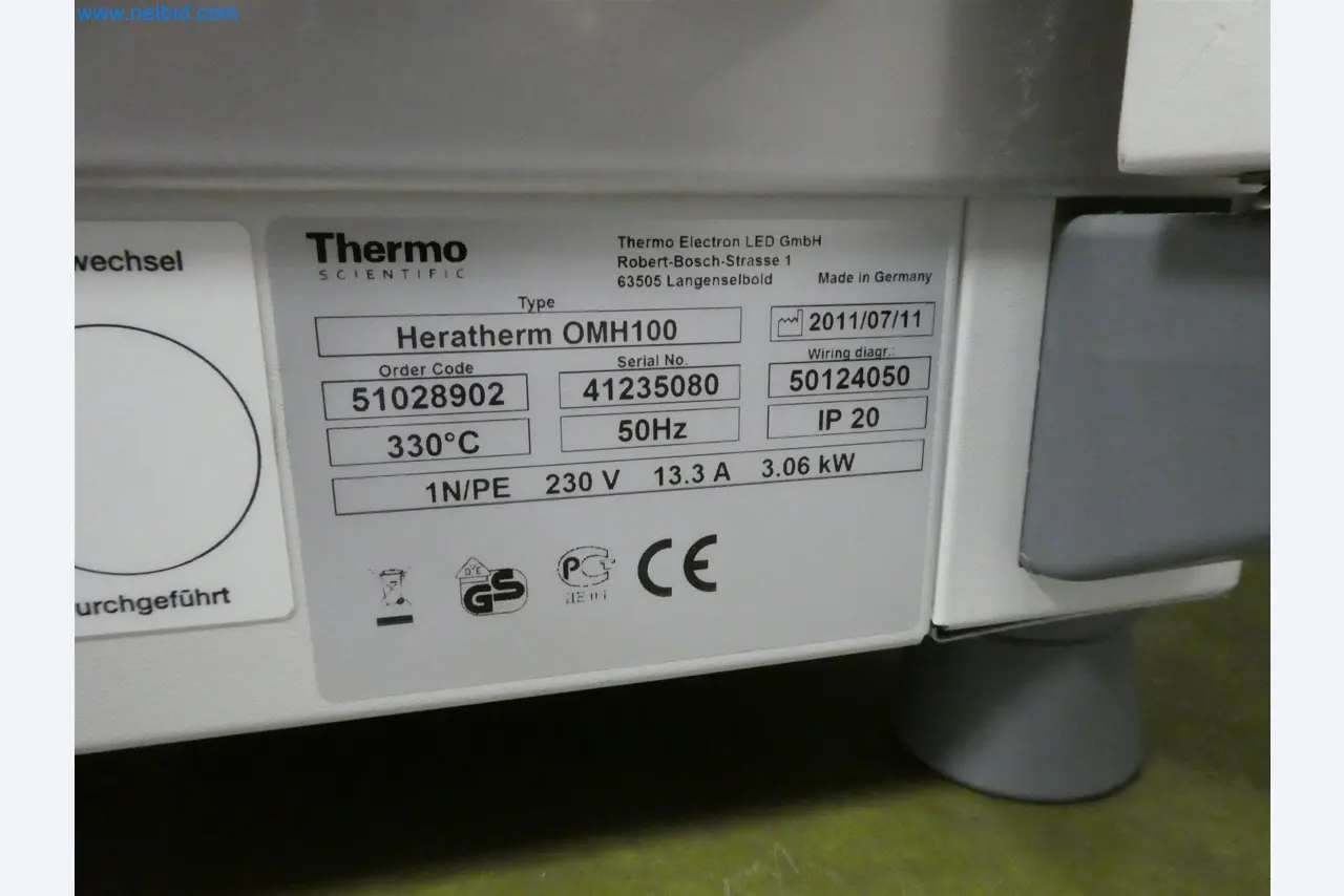 Injection molding machines, CNC machines & assembly lines for heating elements and automotive components-3