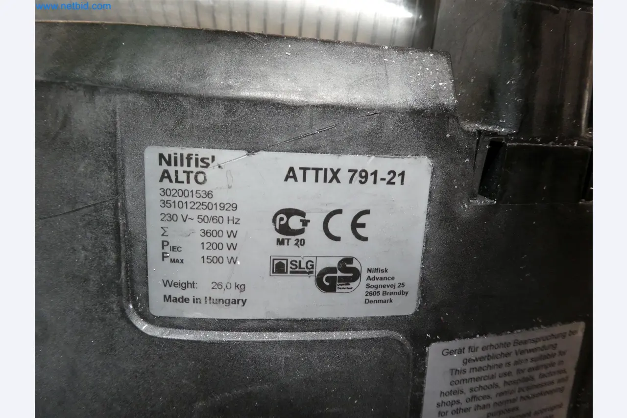 Máquinas de moldeo por inyección, máquinas CNC y líneas de montaje para elementos calefactores y componentes de automoción-4