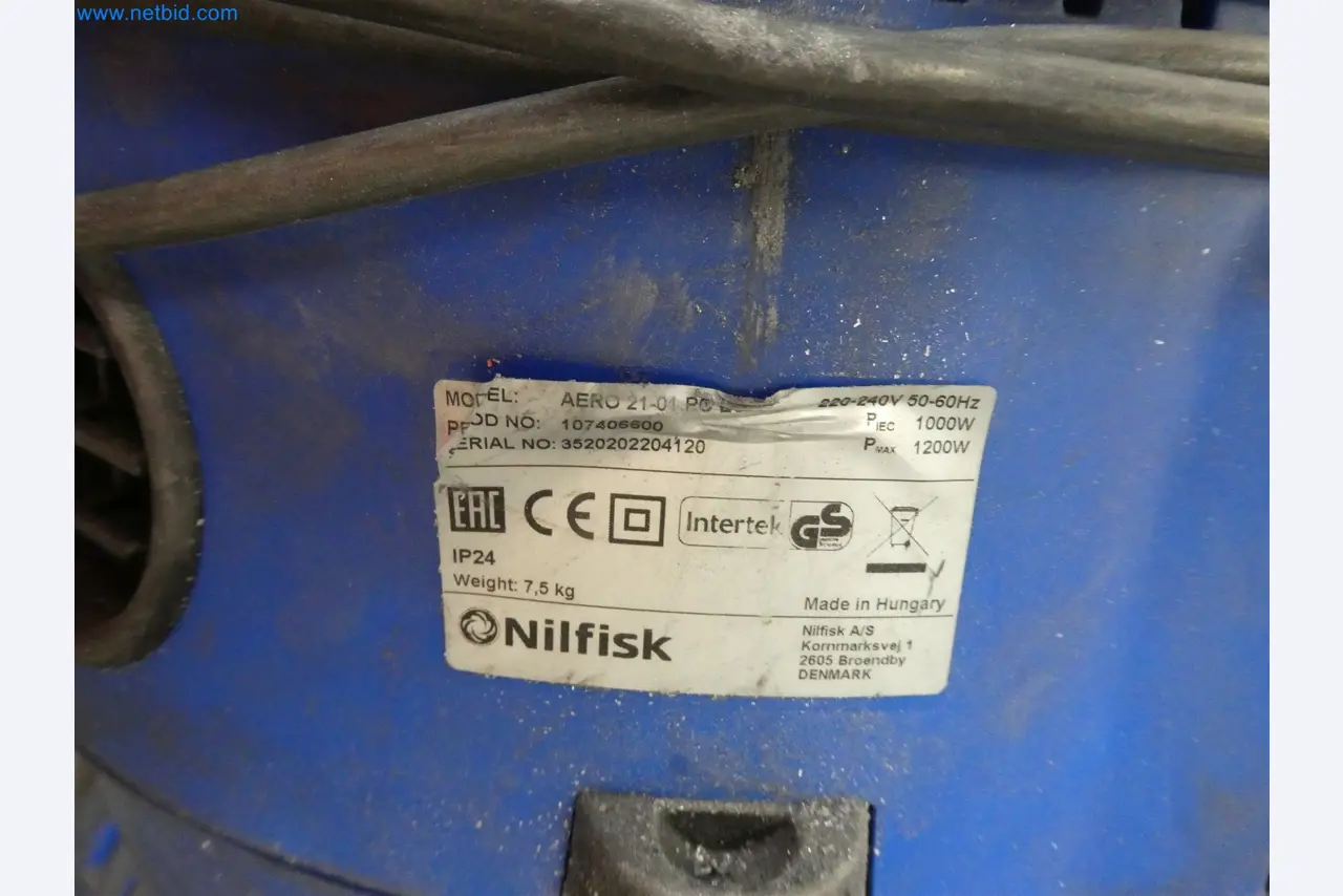 Máquinas de moldeo por inyección, máquinas CNC y líneas de montaje para elementos calefactores y componentes de automoción-5