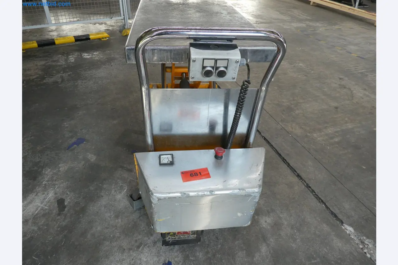 Máquinas de moldeo por inyección, máquinas CNC y líneas de montaje para elementos calefactores y componentes de automoción-3