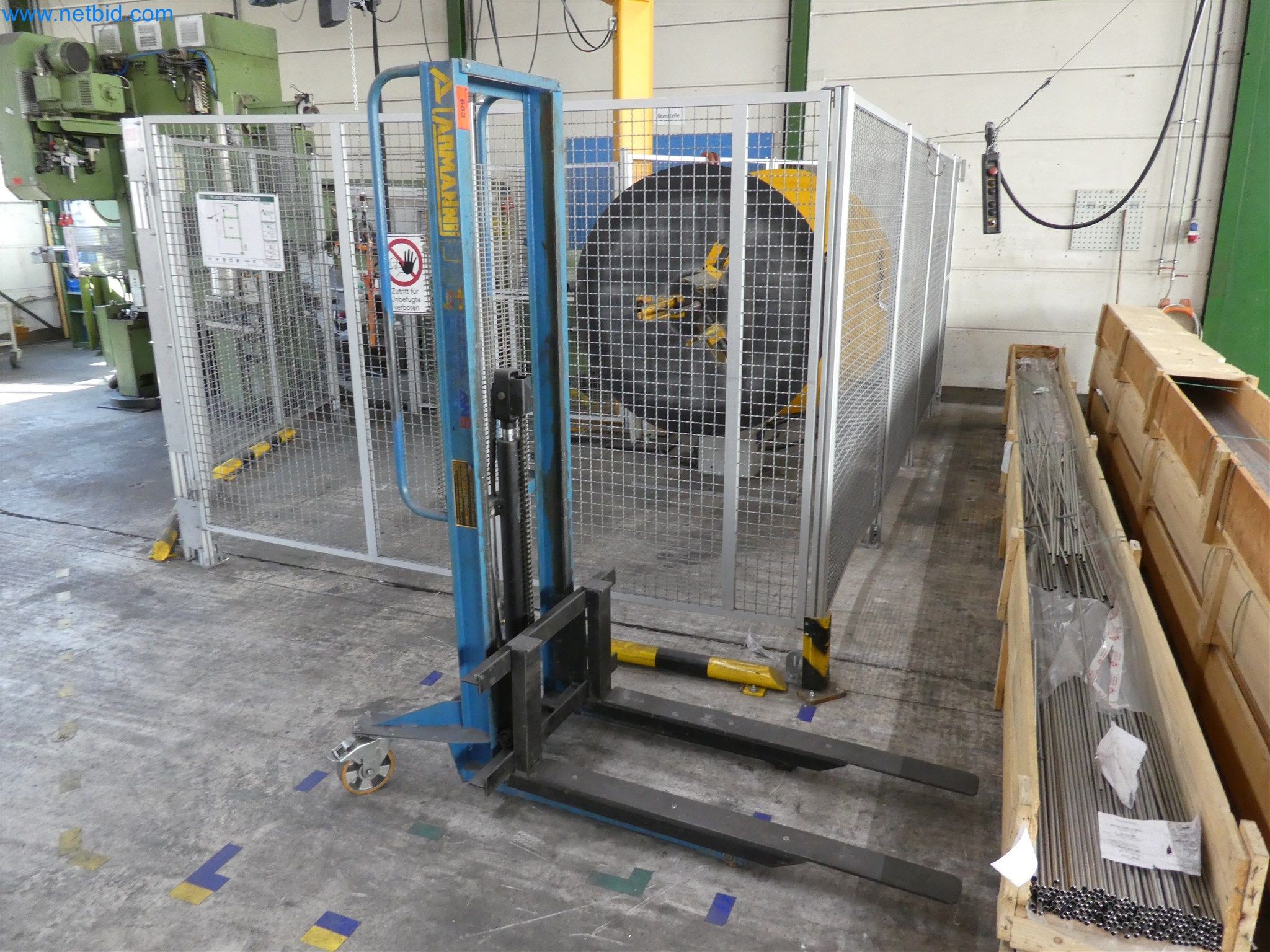 Máquinas de moldeo por inyección, máquinas CNC y líneas de montaje para elementos calefactores y componentes de automoción-2