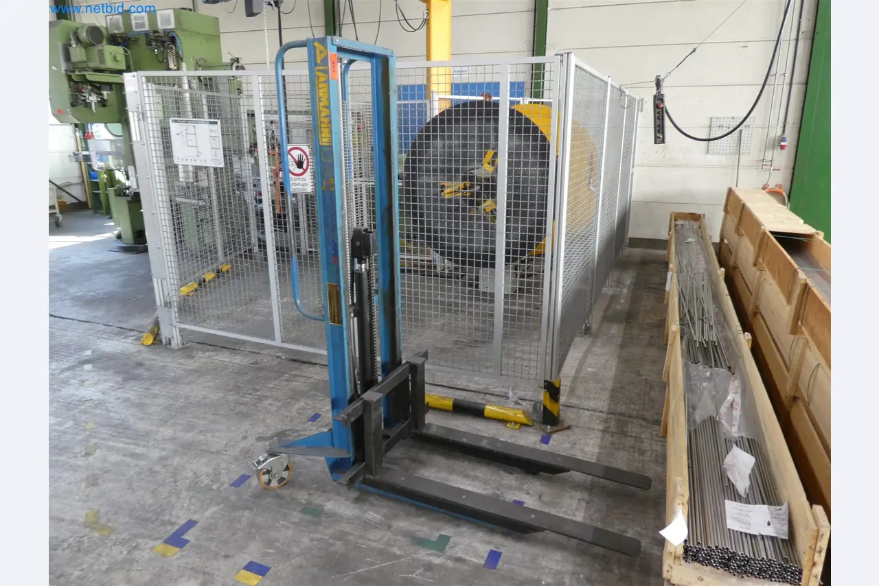 Máquinas de moldeo por inyección, máquinas CNC y líneas de montaje para elementos calefactores y componentes de automoción-2