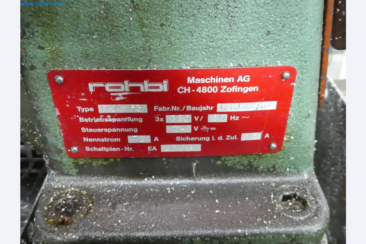 Máquinas de moldeo por inyección, máquinas CNC y líneas de montaje para elementos calefactores y componentes de automoción-5