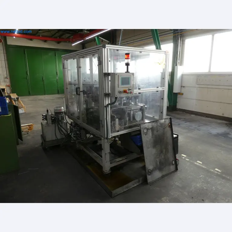 Máquinas de moldeo por inyección, máquinas CNC y líneas de montaje para elementos calefactores y componentes de automoción-4