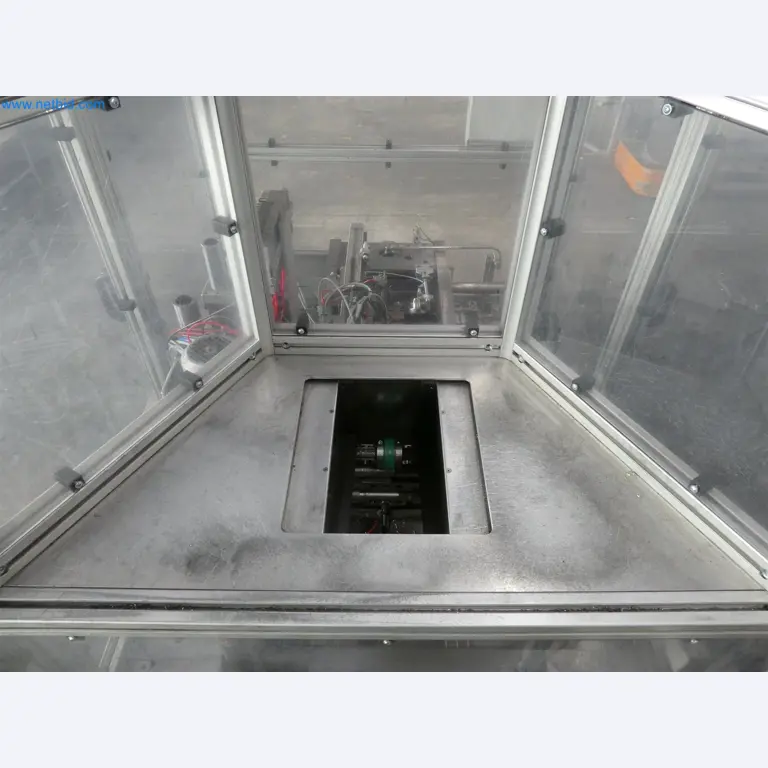 Máquinas de moldeo por inyección, máquinas CNC y líneas de montaje para elementos calefactores y componentes de automoción-6