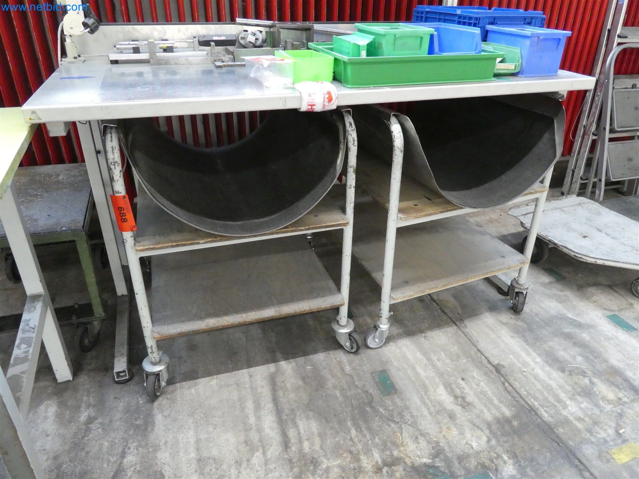 Máquinas de moldeo por inyección, máquinas CNC y líneas de montaje para elementos calefactores y componentes de automoción-1