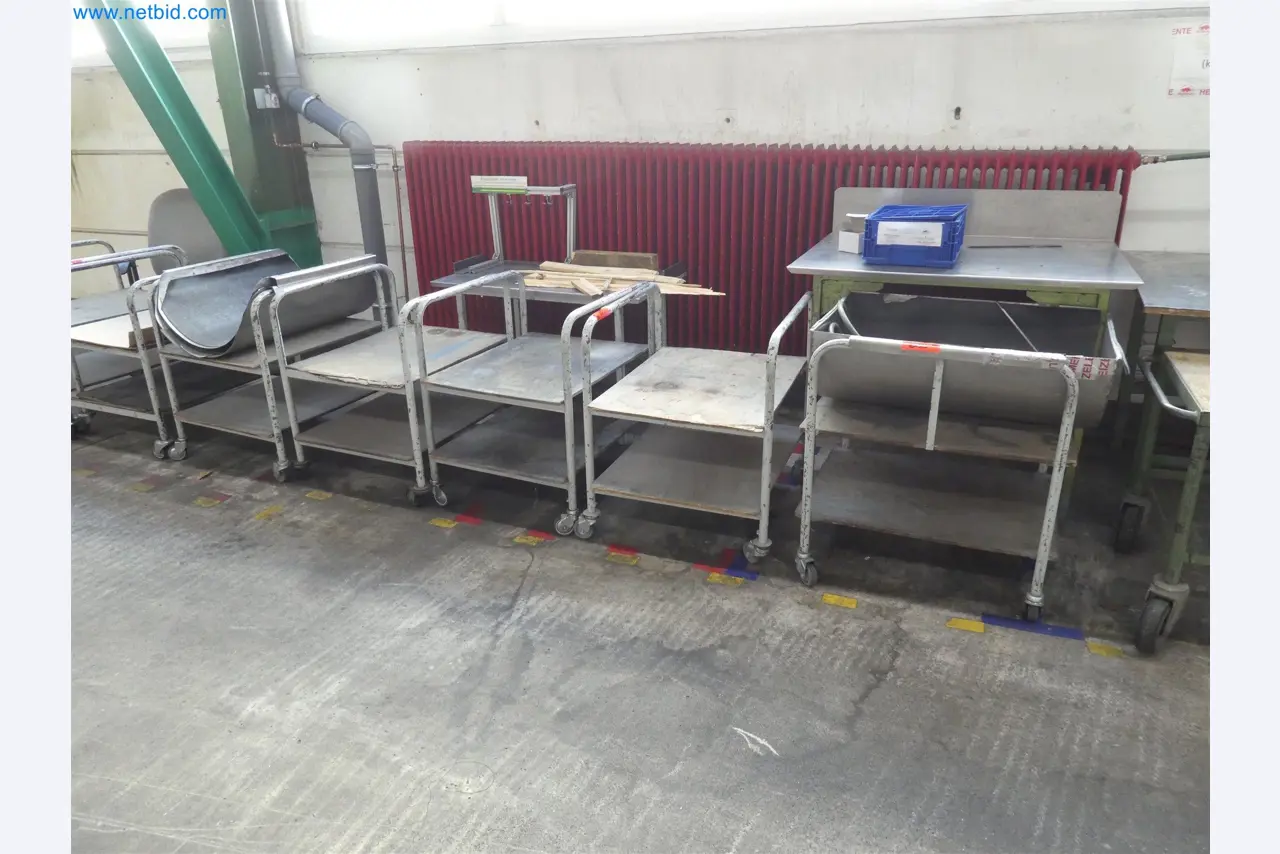 Máquinas de moldeo por inyección, máquinas CNC y líneas de montaje para elementos calefactores y componentes de automoción-3