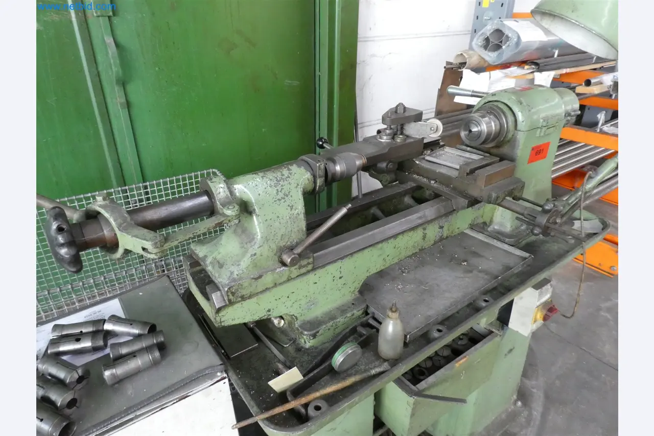 Máquinas de moldeo por inyección, máquinas CNC y líneas de montaje para elementos calefactores y componentes de automoción-2