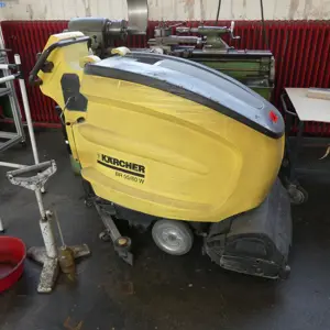 Máquina de limpieza de suelos Kärcher BR55/60W
