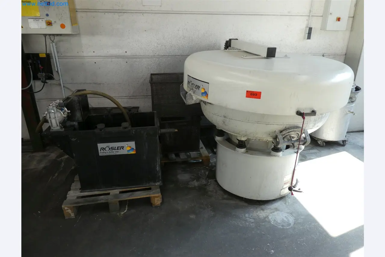 Máquinas de moldeo por inyección, máquinas CNC y líneas de montaje para elementos calefactores y componentes de automoción-1