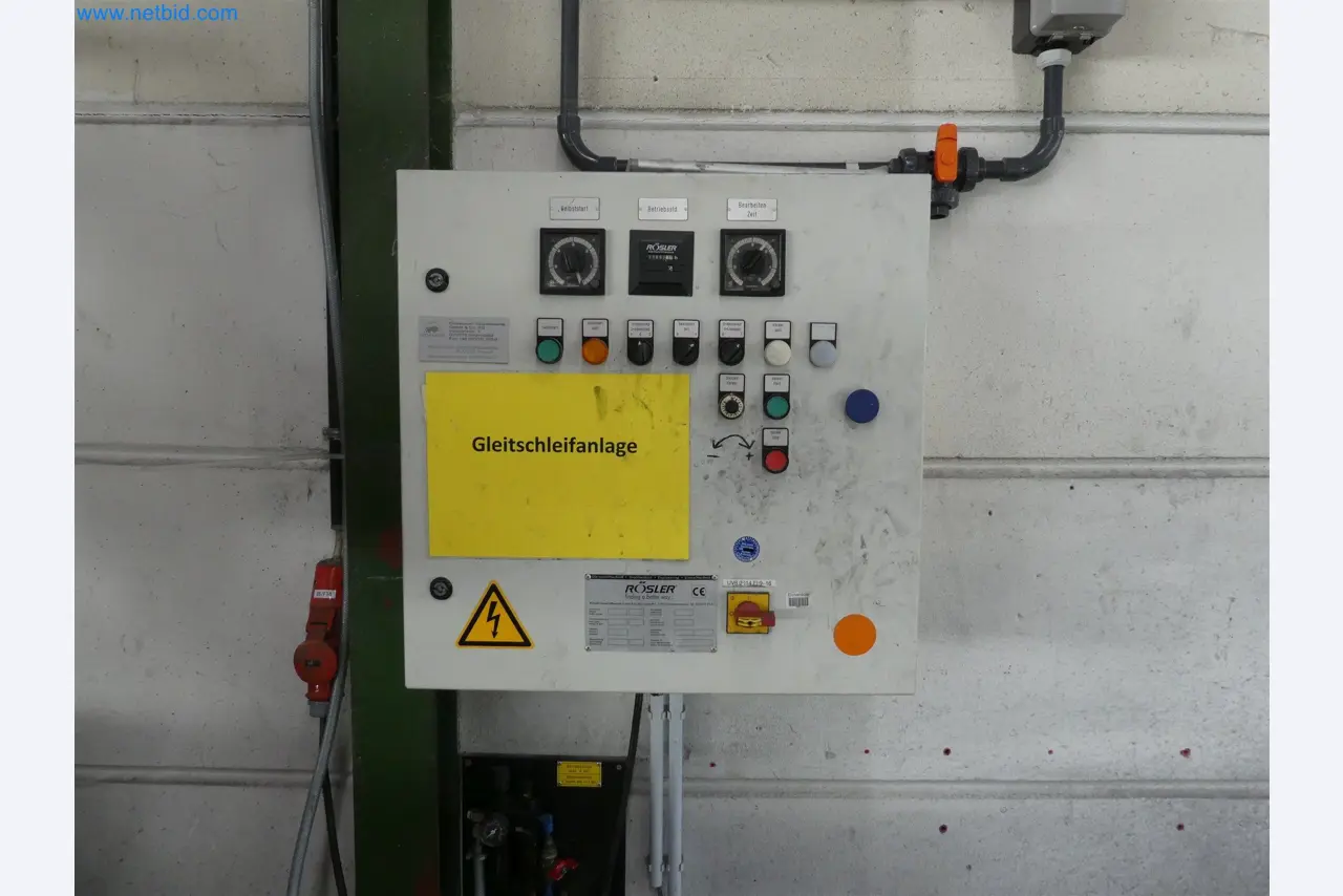 Máquinas de moldeo por inyección, máquinas CNC y líneas de montaje para elementos calefactores y componentes de automoción-7