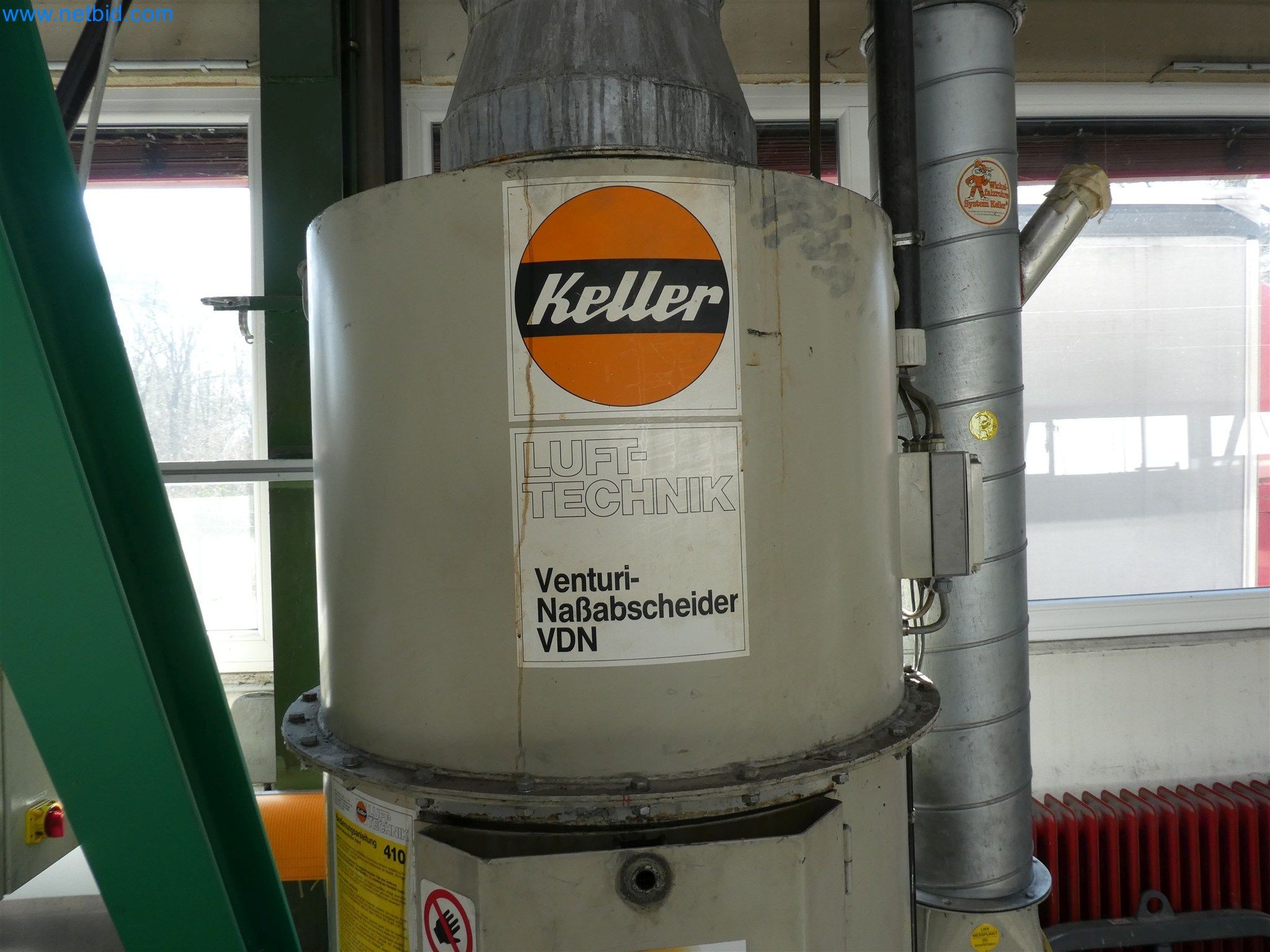 Máquinas de moldeo por inyección, máquinas CNC y líneas de montaje para elementos calefactores y componentes de automoción-1