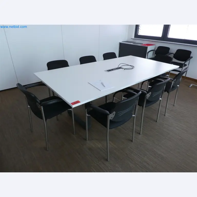 Máquinas de moldeo por inyección, máquinas CNC y líneas de montaje para elementos calefactores y componentes de automoción-1