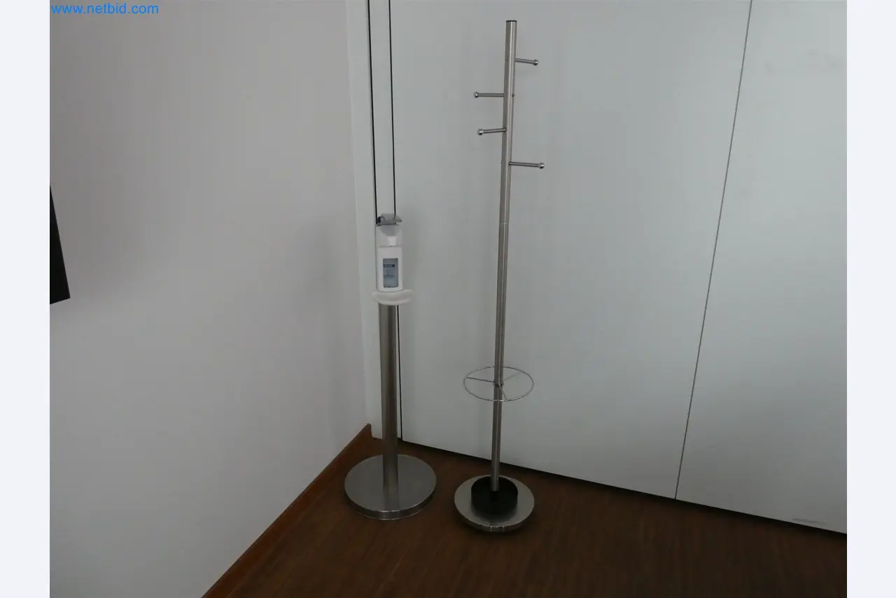 Máquinas de moldeo por inyección, máquinas CNC y líneas de montaje para elementos calefactores y componentes de automoción-2