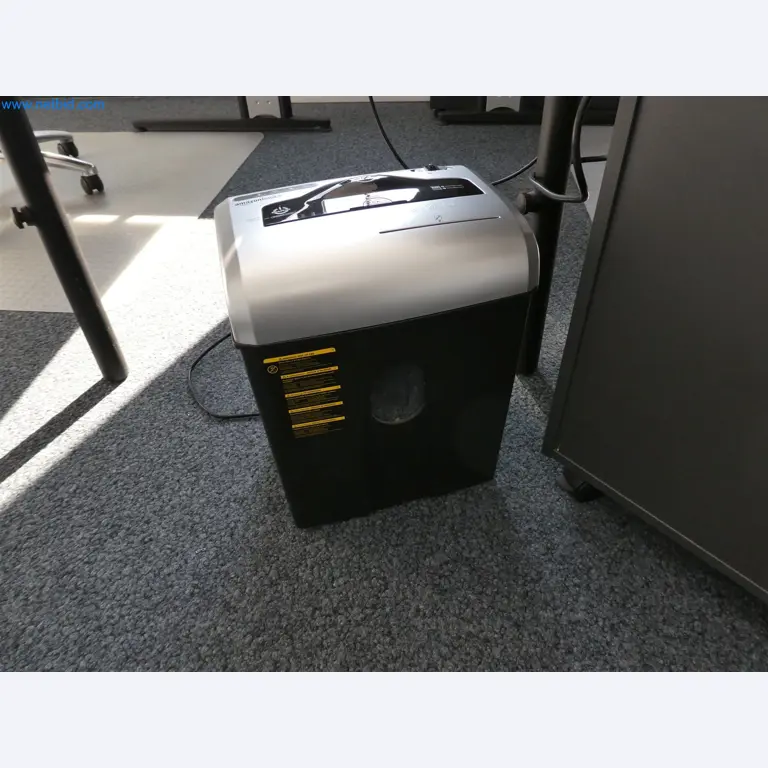 Injection molding machines, CNC machines & assembly lines for heating elements and automotive components-5